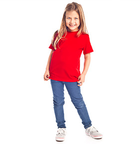 Kind trägt Bio T-Shirt - Vorschau